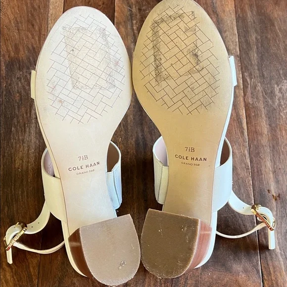 Cole Haan Women's Josie T-Strap Block Heel Sandals Size 7 1/2 - Picture 9 of 10